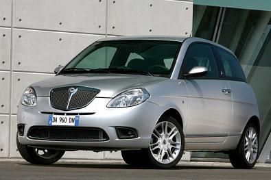 lancia ypsilon 2008