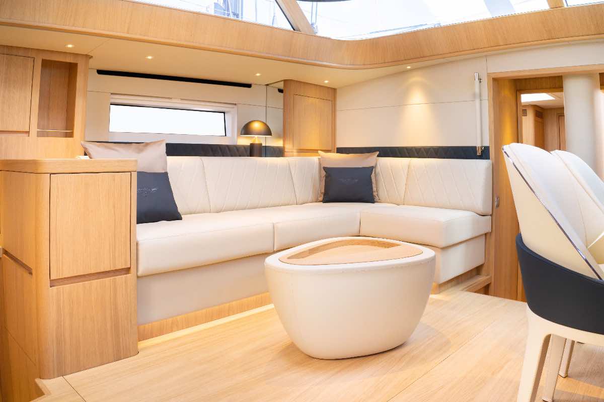 Bentley Motors realizza gli interni dello yacht di lusso