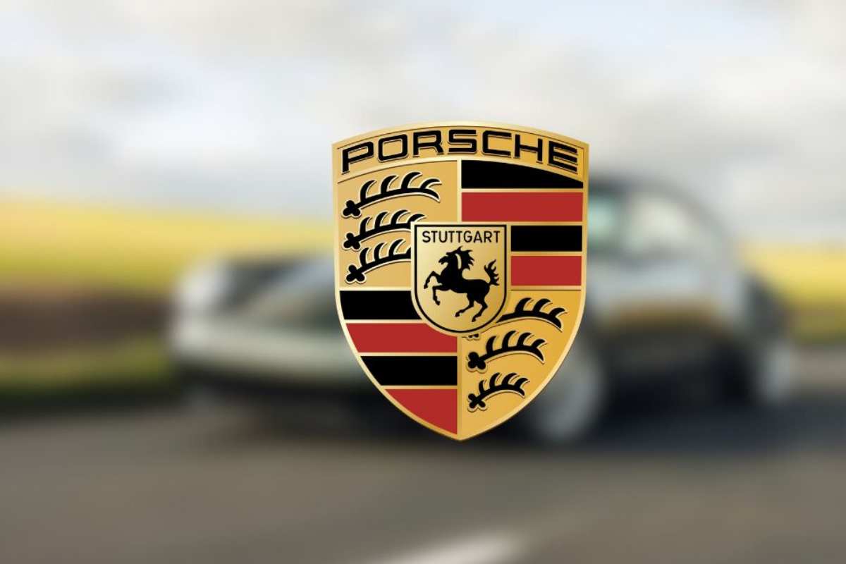 Porsche rifatta da zero