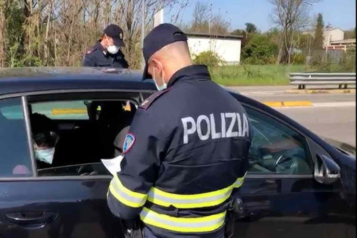 Multa da record per il conducente di un camion truccato che viaggiava a 150 km/h