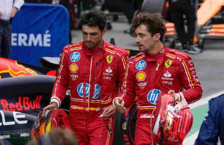 Carlos Sainz e Charles Leclerc