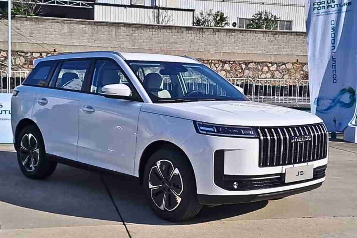 Il SUV cinese Jaecoo J5