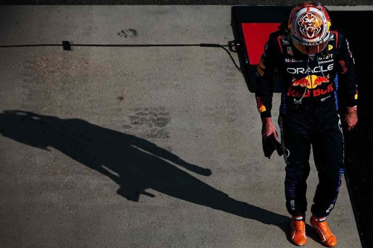 Max Verstappen sconsolato