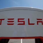 Tesla indagine guida autonoma