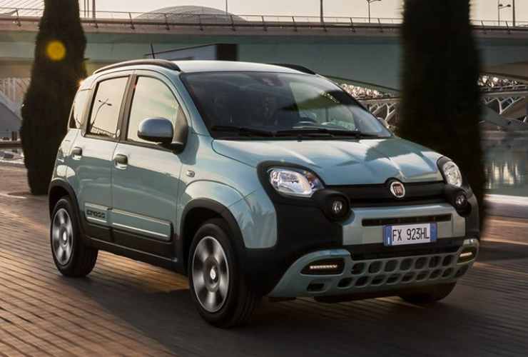 Fiat Panda Hyubrid, ora la paghi 2 euro al giorno