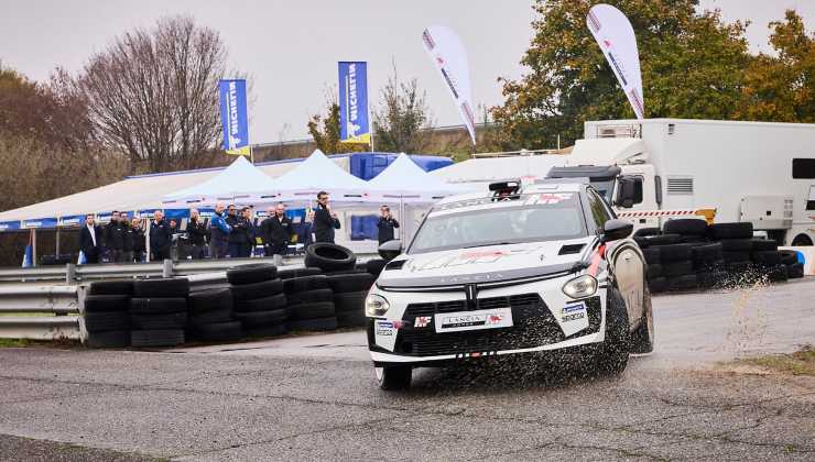 La nuova Lancia Ypsilon Rally4 HF in azione 