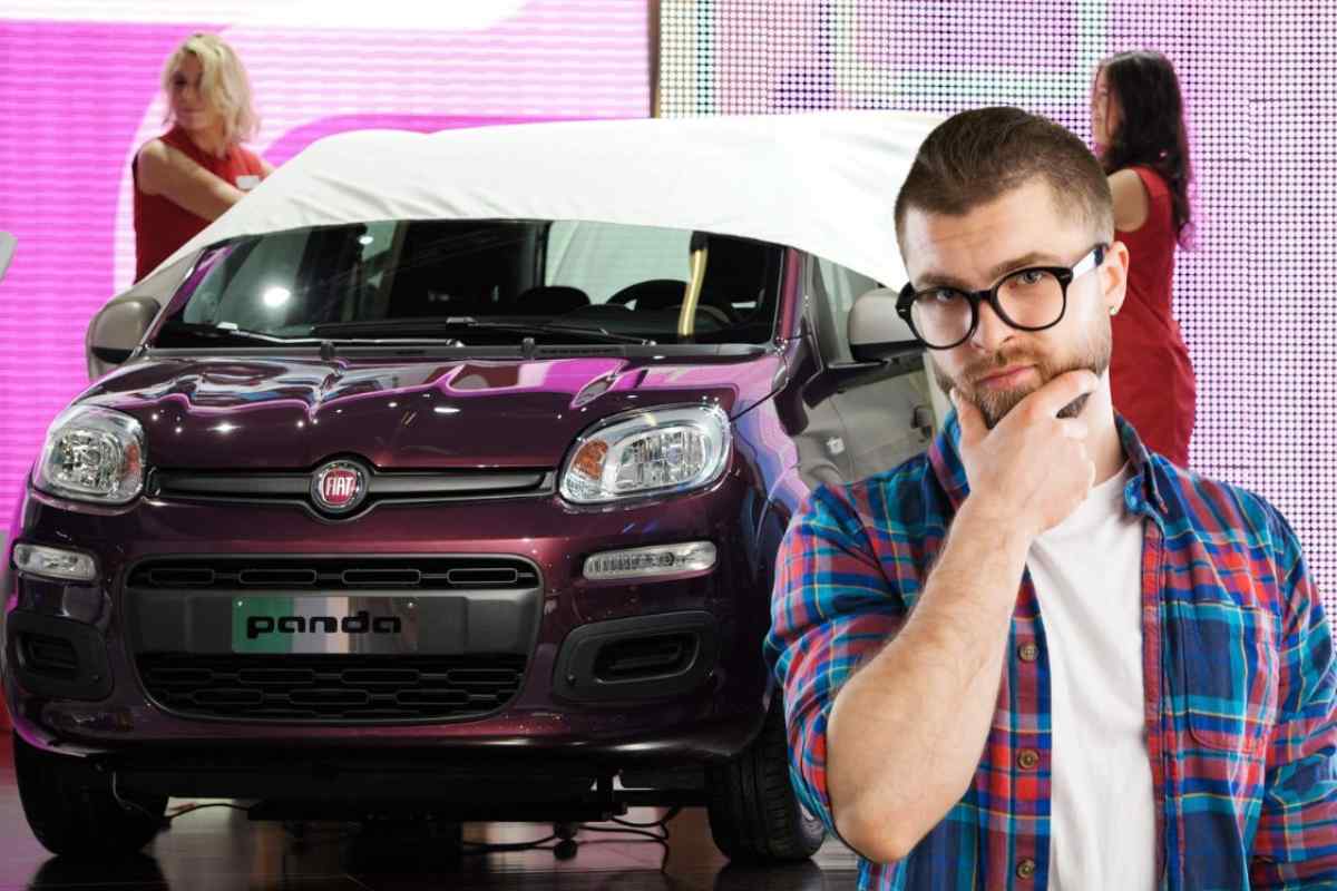 due ragazze tolgono i veli alla FIAT Panda e a destra un uomo dubbioso