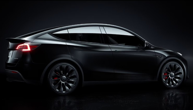 La Tesla Model Y vista lateralmente