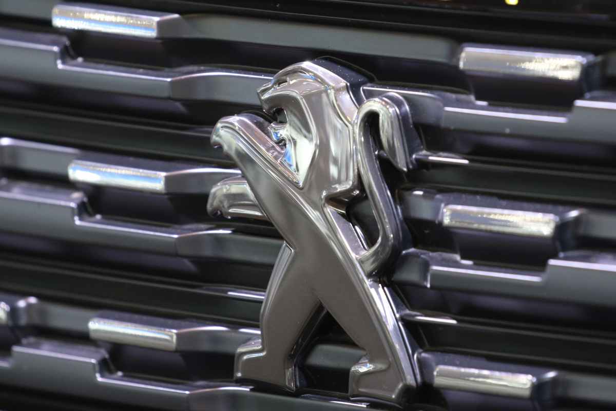 Peugeot logo