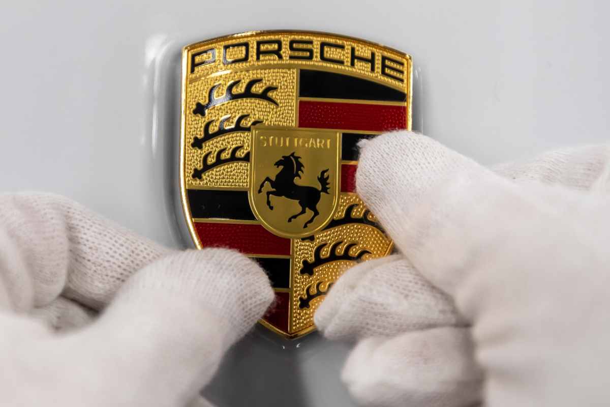 Logo Porche