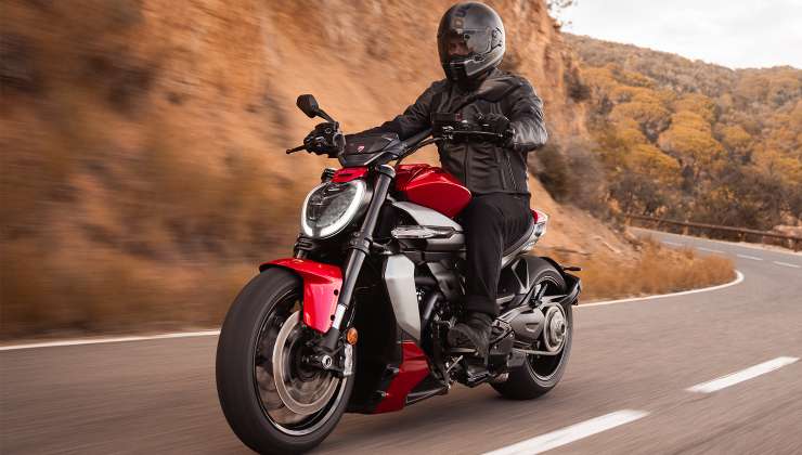 La nuova Ducati XDiavel V4