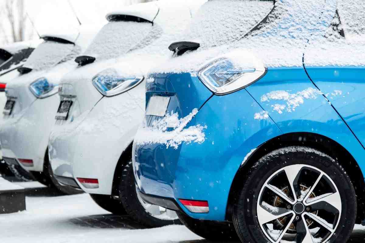 Auto elettriche, il problema inverno esiste davvero? Cosa succede quando le temperature si abbassano