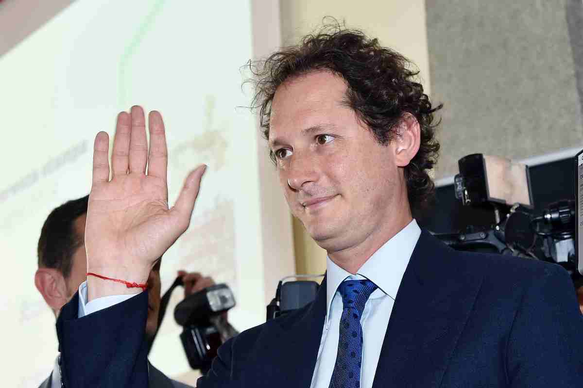 John Elkann, tanti saluti a FIAT: la rivoluzione silenziosa che cancella il passato di Gianni Agnelli