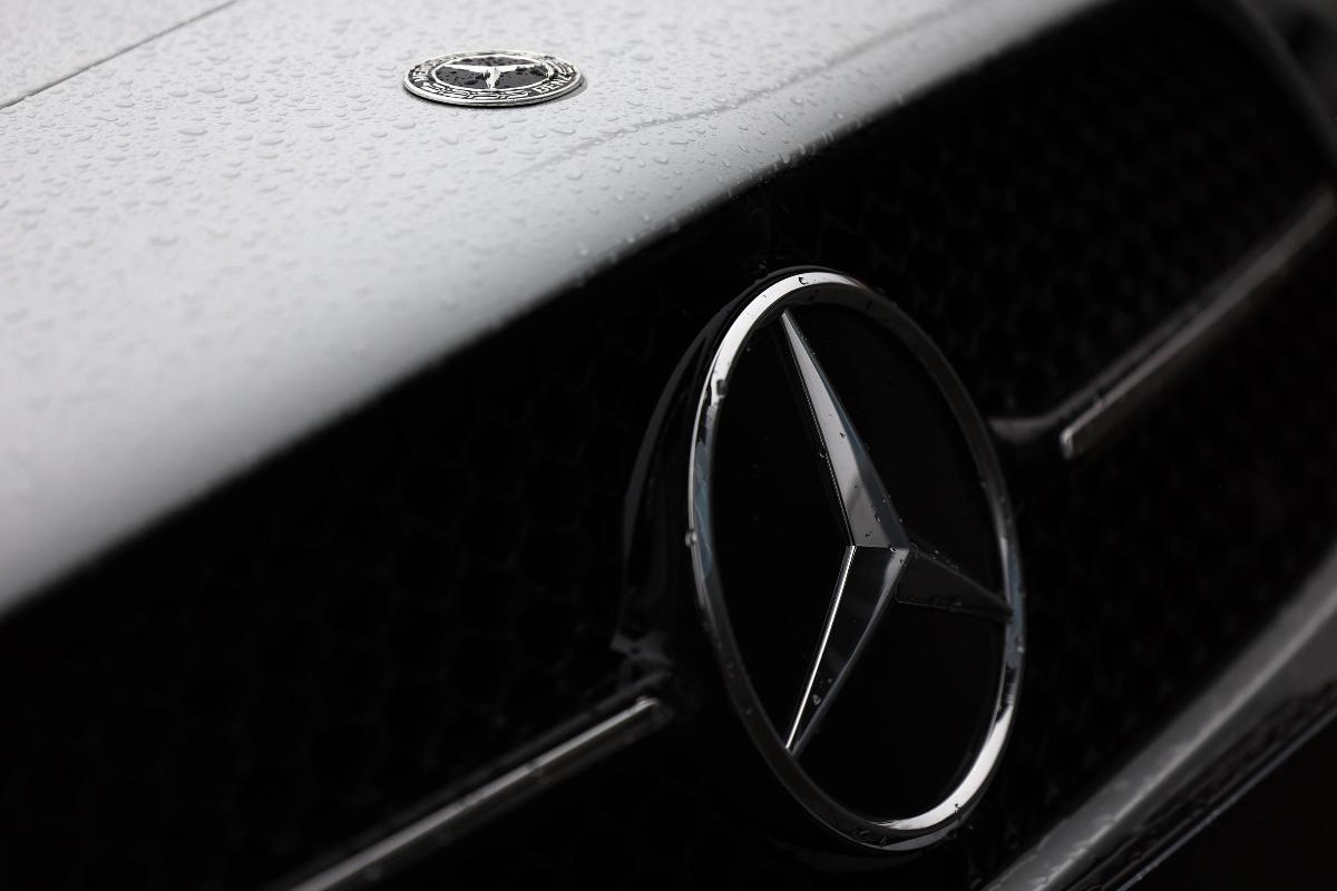 mercedes logo 