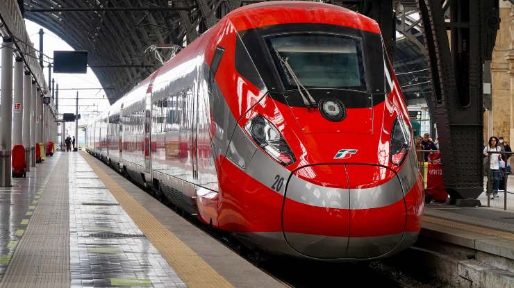 Frecciarossa da Milano a Parigi, costa solo 49 euro